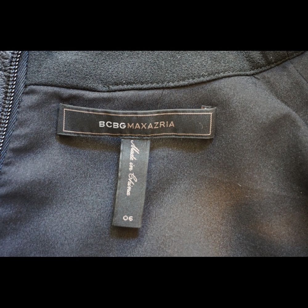 BCBGMAXAZRIA Block Dress - Picture 4 of 4